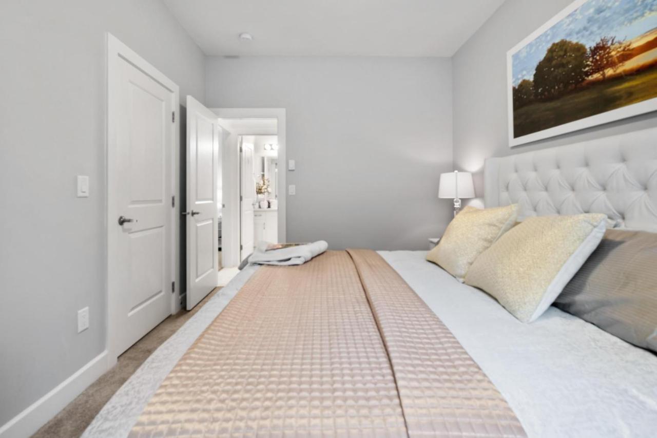 Willow Suite Langley Exterior photo